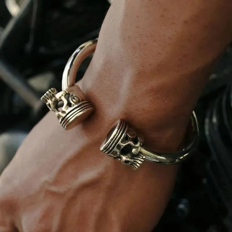(🔥HOT SALE NOW 49% OFF) -Biker Piston Skull Bracelet🔥