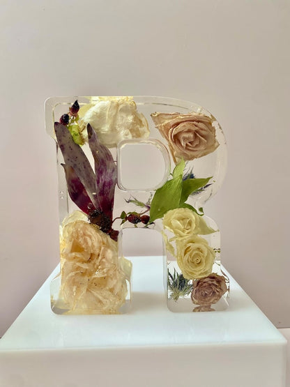 🌸Handmade Floral Resin Home Decor/ Night Light