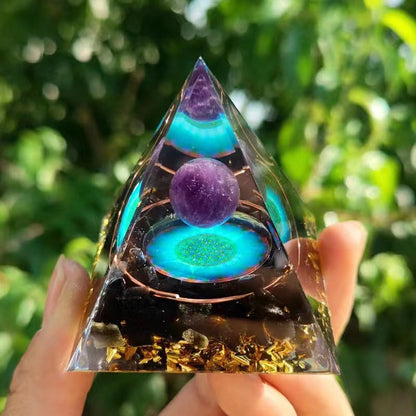 🔮Enigmatic Natural Crystal Pyramid Ornament