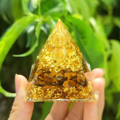 🔮Enigmatic Natural Crystal Pyramid Ornament