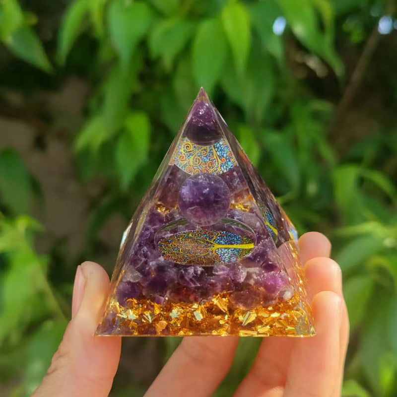 🔮Enigmatic Natural Crystal Pyramid Ornament